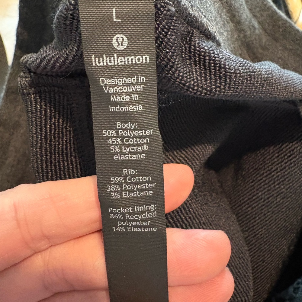 lululemon Men's  Soft Jersey Shorts 7” Large  Athletic Shorts Heathered Black - Picture 12 of 12